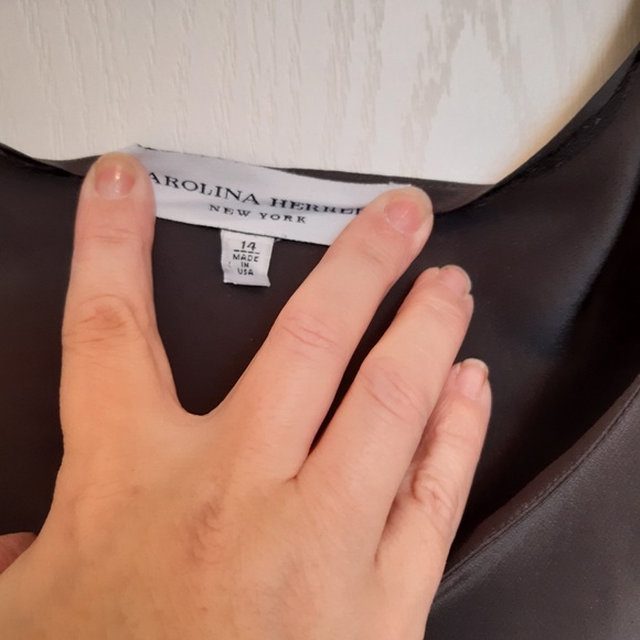 Carolina Herrera Blouse Set with Undertank - Picture 6 of 8